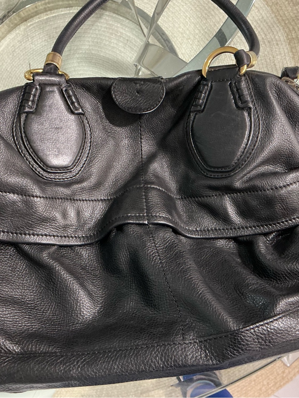 Tod's Black Leather Shoulder Bag with Gold-Tone Hardware